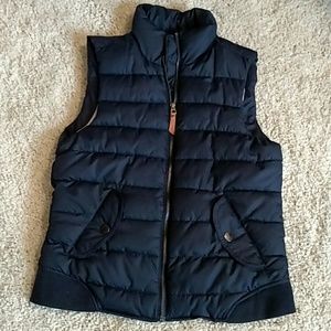 H&M Navy puffy vest size 8